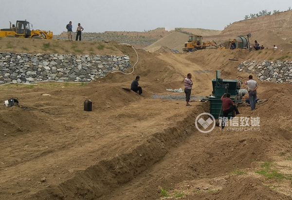 水渠現澆機,水溝滑膜機